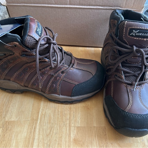 Wellco Composite Toe Shotgun Brown Boots hiking Men’s 7 R woman’s 9